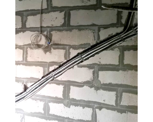 Штробление стены под нишу для дренажной помпы Axioma 150х70 мм. (Пеноблок/газобетон)